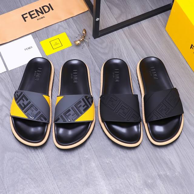 商品商标：Fendi 芬迪 拖鞋 正码码数: 38-45 商品材料：精选 针织拼接鞋面 脚背皮里 原版大底